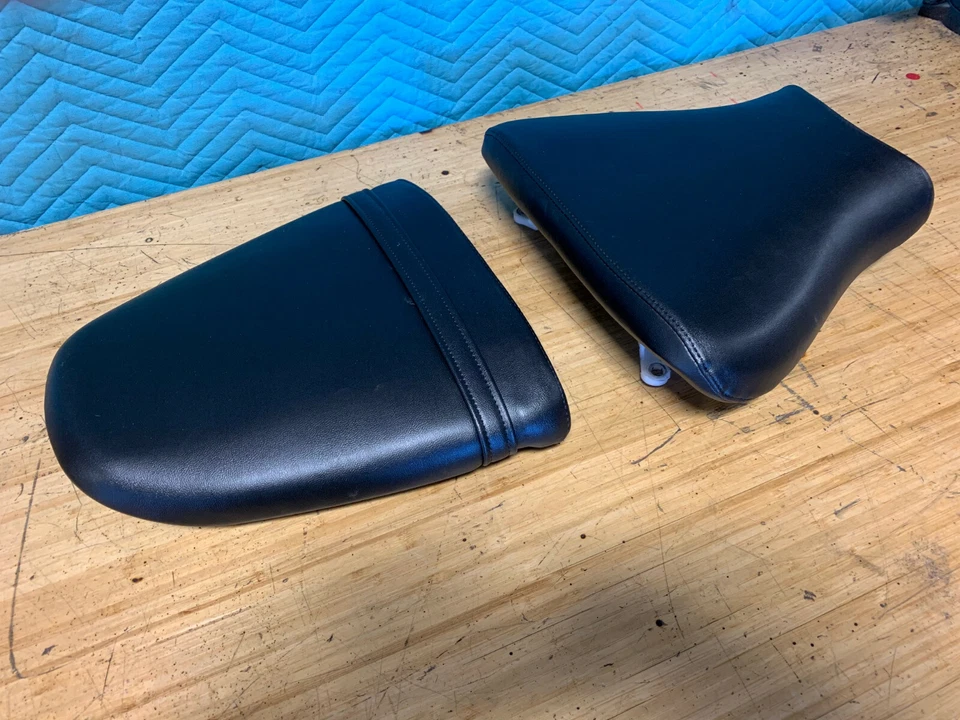 GSXR 600 y 750 Suzuki 1996-00 Funda Asiento Nueva.  GSX-R 600 750X 193 Foto 2 de 4