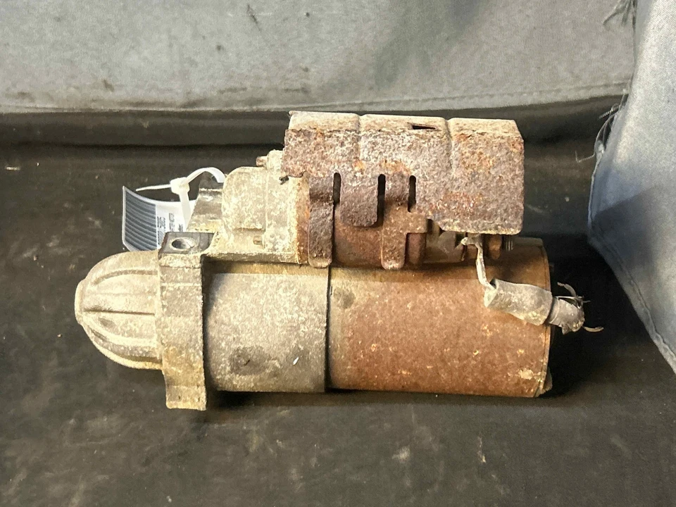 Fits 2000-05 CHEVY SILVERADO Starter Motor OEM:89017630 Foto 3 de 4