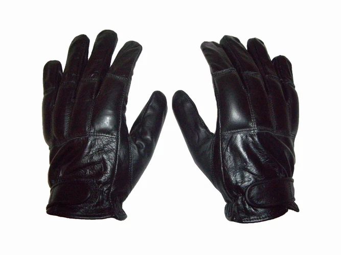 BLACK Leather Padded DEFENDER Gloves - ALL SIZES - Combat Style Gloves
Opens in a new window or tab