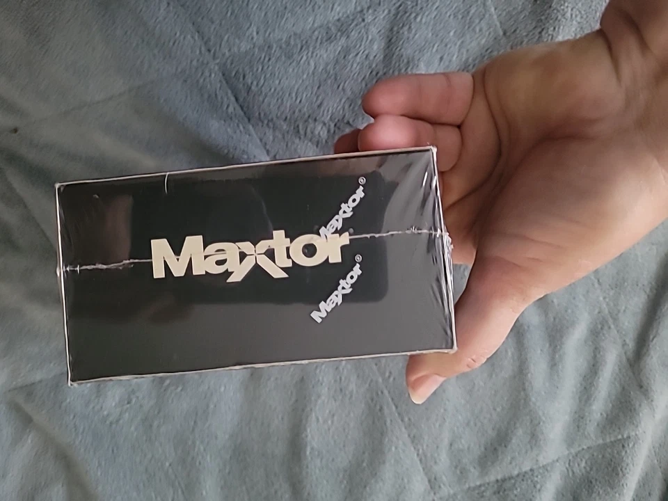 NEW & Sealed Maxtor OneTouch III Mini Edition 80GB External Hard Drive USB - Image 4 of 4