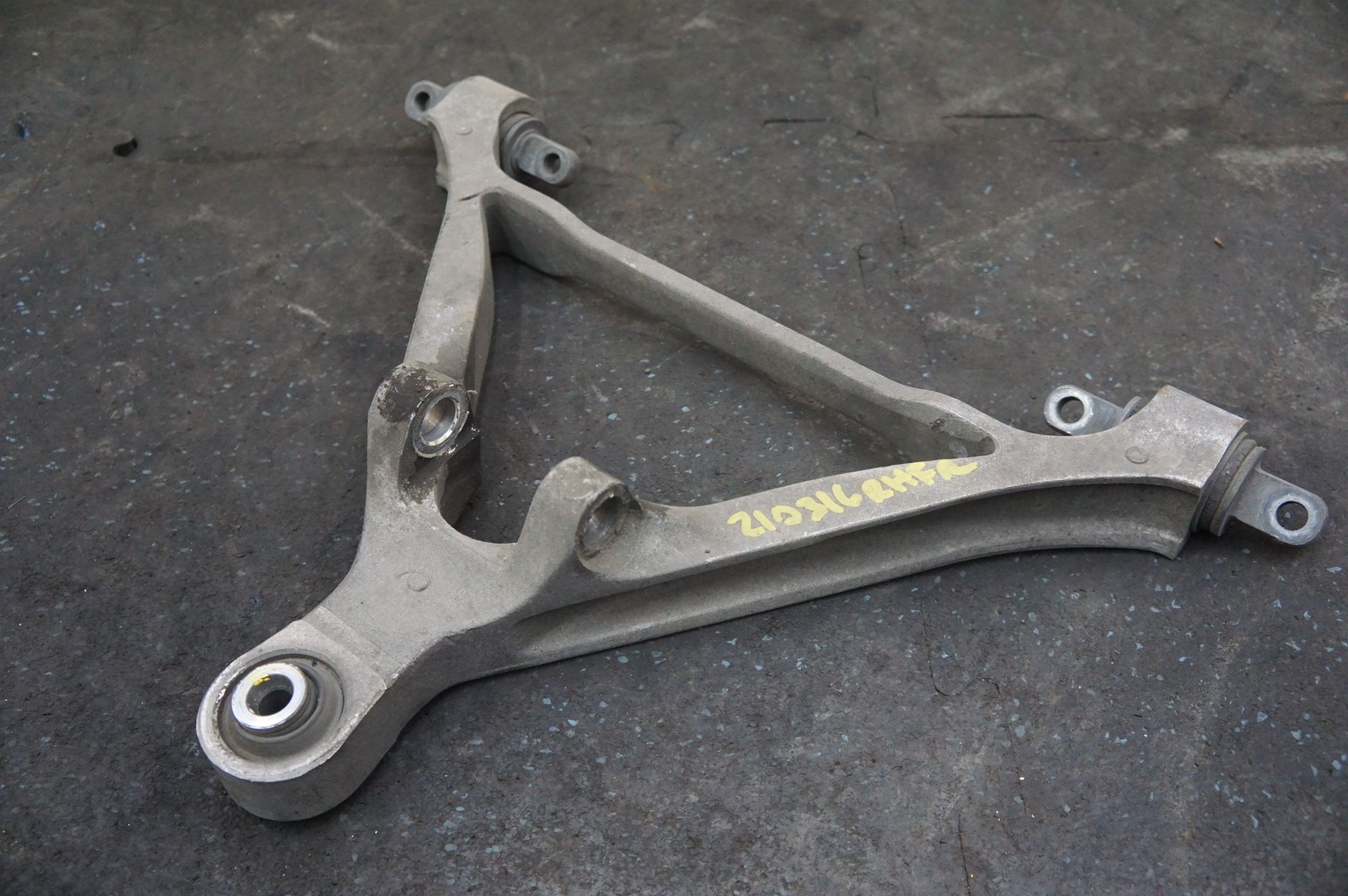 Front Left or Right Lower Control Arm Wishbone 200940 Ferrari 360 Modena 2003