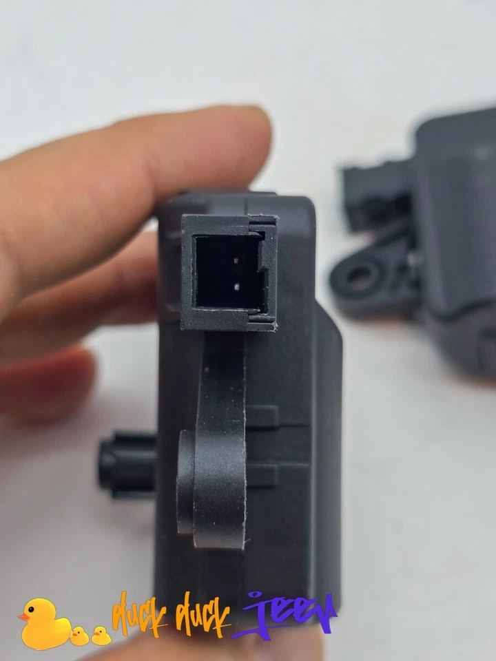 Lote de 2 actuadores de puerta mezclados para Chrysler Voyager 2001-2007 Dodge Caravan Dakota Foto 3 de 4