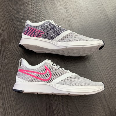 nike zoom strike pink