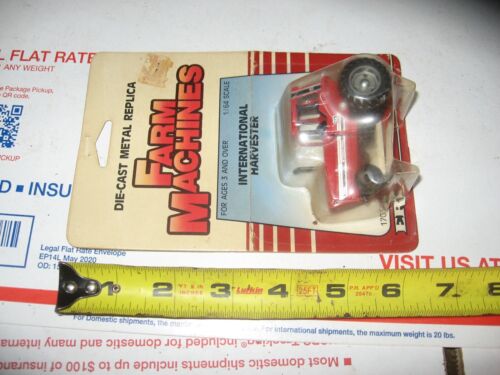 1986 ERTL INTERNATIONAL HARVESTER 5088 TOY TRACTOR 1/64 SCALE MINT IN PACKAGE - Picture 2 of 3