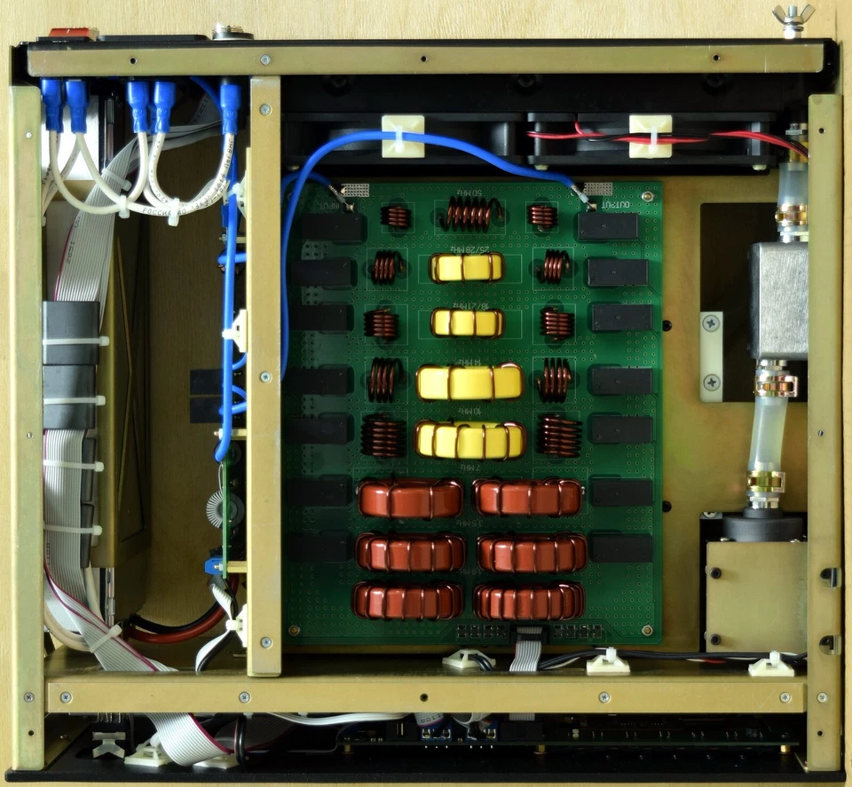 KW Amplifier Burst 2000A - Bild 4 von 4