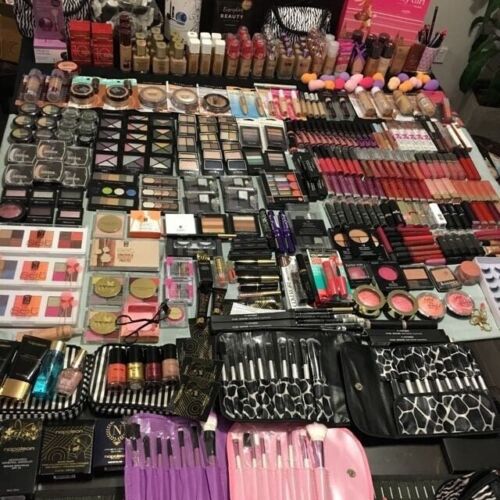 Großhandel gemischt MAKE-UP HAUT BEAUTY Werkzeuge Maybelline CoverGirl Revlon Menge $ 100+ - Bild 1 von 1