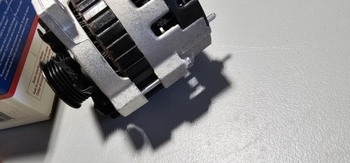 GENUINE GM ALTERNATOR REMAN 10463604 321-1069 Cavalier SUNFIRE 1995 2.2L - Picture 4 of 7