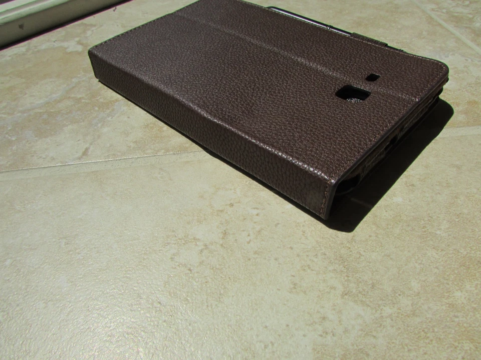 Funda RooCase Samsung Galaxy Tab E LITE 7" Cuero DualView MARRÓN Soporte LIBRO Foto 3 de 4