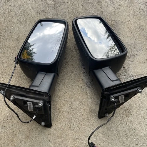 2015 Ram 2500 Tradesman OEM Side Mirror Set Manual Fold, Heated, Temp Sensor