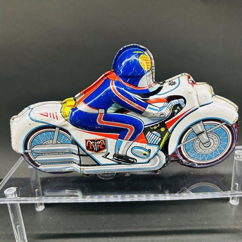 Kamen Rider Tin Retro Vintage No. 1 Cyclone JPN Limited Edition Rare Model SFX C - Picture 6 of 7