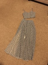 Matching Green And White Floral Set Top And Bottoms Size XS