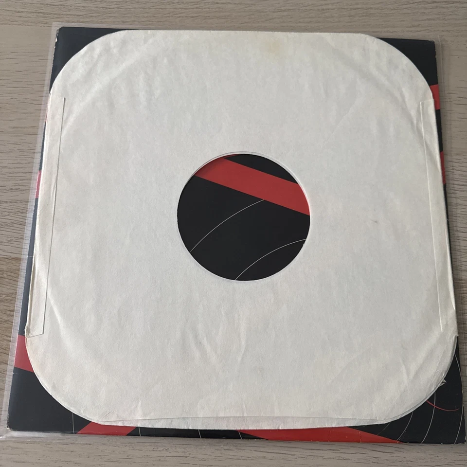 RARE Sound Barrier - Born To Rock 1984 Vinyl Pit Bull Records PBR-002 w/Insert Foto 4 de 4