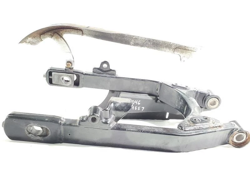 Brazo oscilante de horquilla trasera PN 47820-06 OEM 2006 Harley Davidson Dyna Super Glide FXDCI Foto 4 de 4