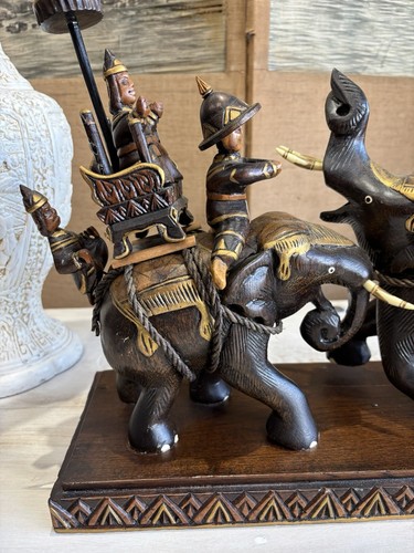 Vintage Thai Carving Battle Of The Elephants - Picture 7 of 12