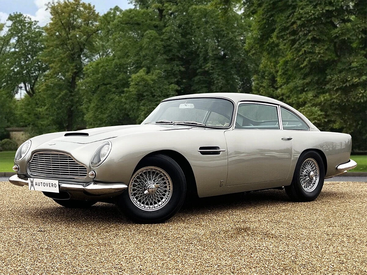 1963 Aston Martin DB5 Superleggera Coupe