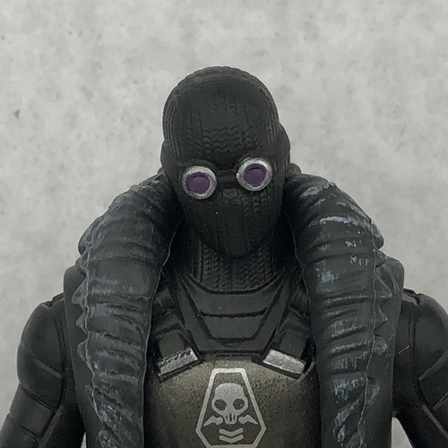 Fortnite Solo Mode Renegade Shadow 4” Action Figure (Jazwares) - Picture 2 of 6