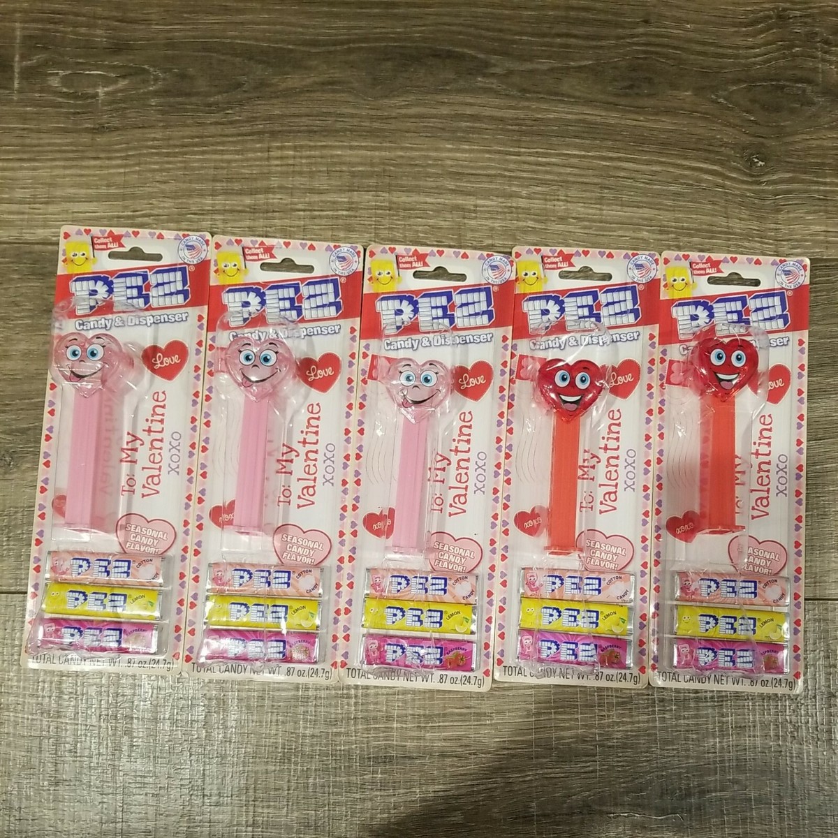 PEZ ペッツ　リンツハート PEZ ペッツ バレンタインのハッピークリスタルハート、レッド