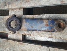 LEYLAND OR NUFFIELD TRACTOR STEERING BOX DROP ARM, PART NUMBER 27H9279.