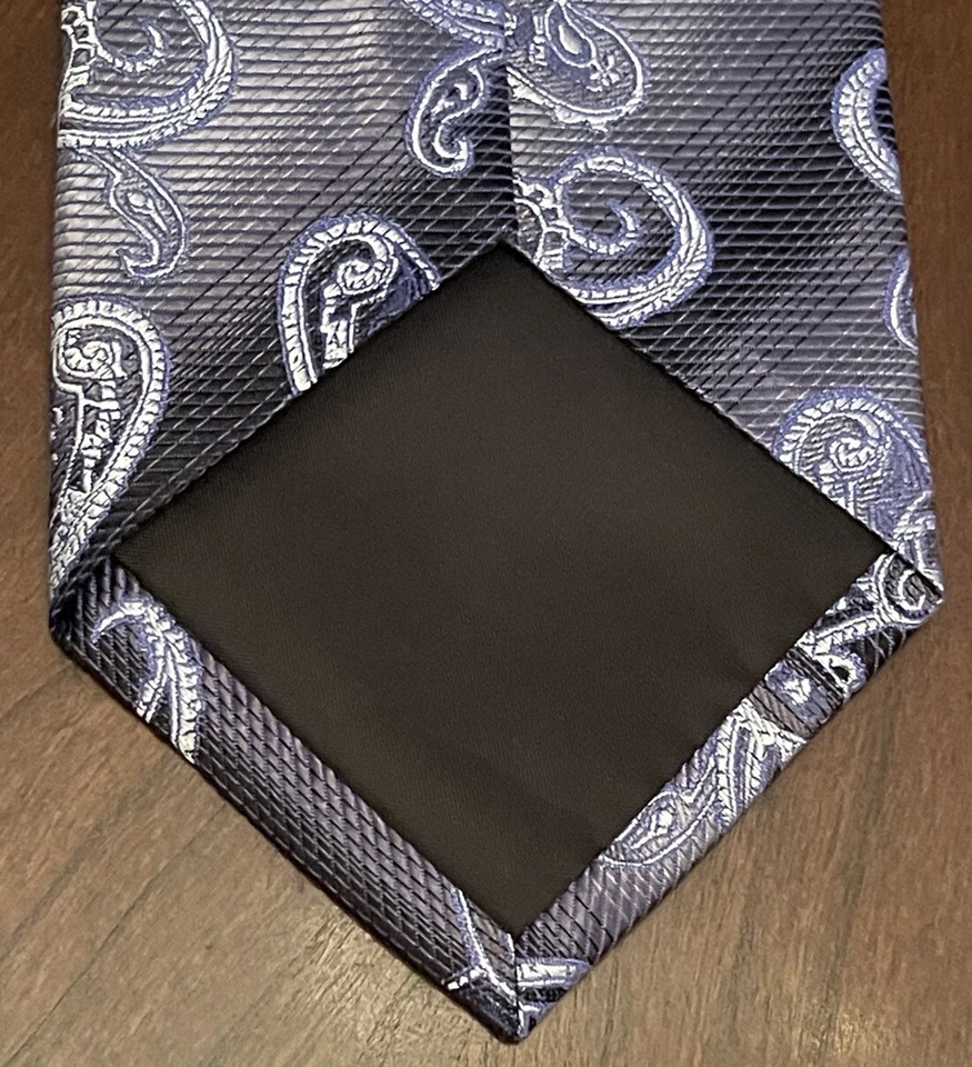 Venturi Uomo Blue Hand Made 100% Silk Men’s Neck Tie Made In China - Image 2 of 4