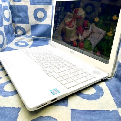 FUJITSU LIFEBOOK AH45/X Core i3-6100 HDD 1TB RAM 4GB 15.6