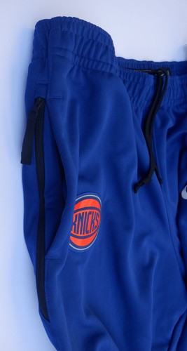 Pantaloni Nike Uomo New York Knicks Warm Up Blu Edizione Squadra Alto 35" Cucitura Interna - XL TT - Foto 8 di 16