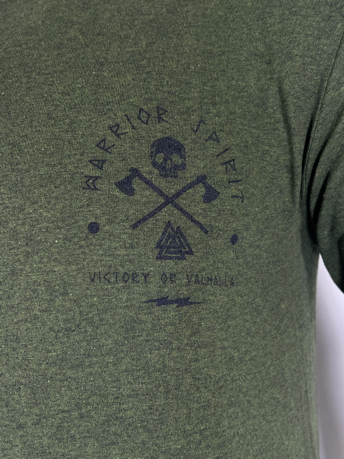 Howitzer Style Men's T-Shirt HEART OF A WARRIOR Military Grunt MFG