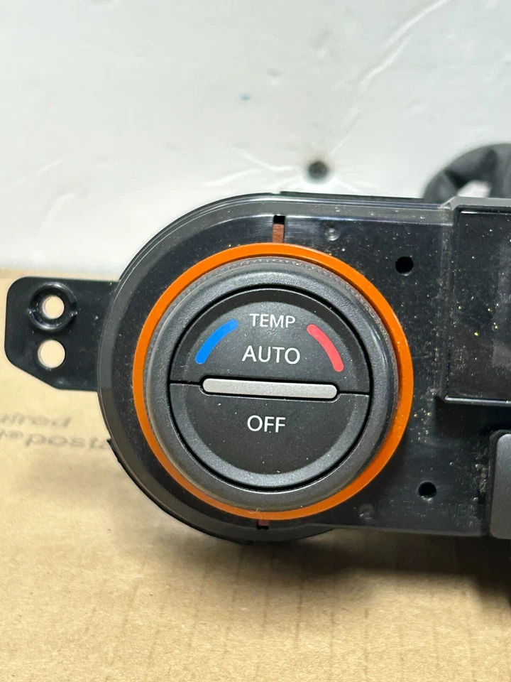 Unidad de control climático temperatura CA 97250-2GXXX #P17 Kia Optima 2009-2010 Foto 4 de 4