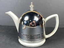 HALL CHINA CO Art Deco / Streamline Style Tea Pot 