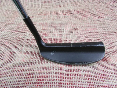 Arnold Palmer P-101 Putter 35” Inches Black w/Golf Pride wrap grip - Picture 2 of 5