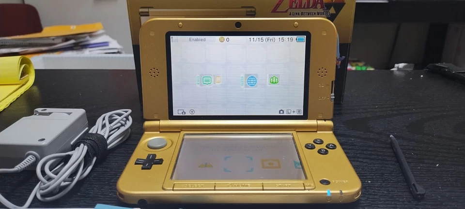 Nintendo 3DS XL Zelda A Link Between Worlds Console CIB Bundle With 4 CIB Games! - Image 4 of 4