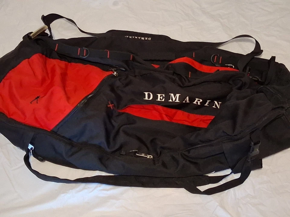 Bolsa de beisebol e softbol Demarini Back Pack ☆ ÓTIMO ESTADO US$ 100 frete grátis - Imagem 4 de 4