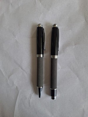 Macma  Kugelschreiber + Tintenroller set mit grau und schwarz klein kariert. Neu