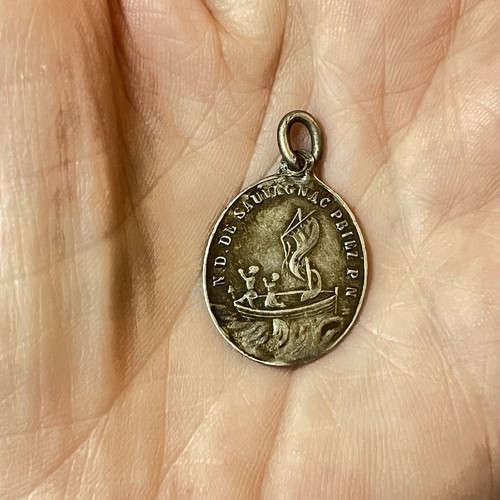 Antique French medal 1860 1” Sterling silver Pendant Mary Jesus Notre Dame PPN - Picture 9 of 11