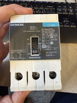 Siemens NGB3B080B 3P 80A 600V Circuit Breaker