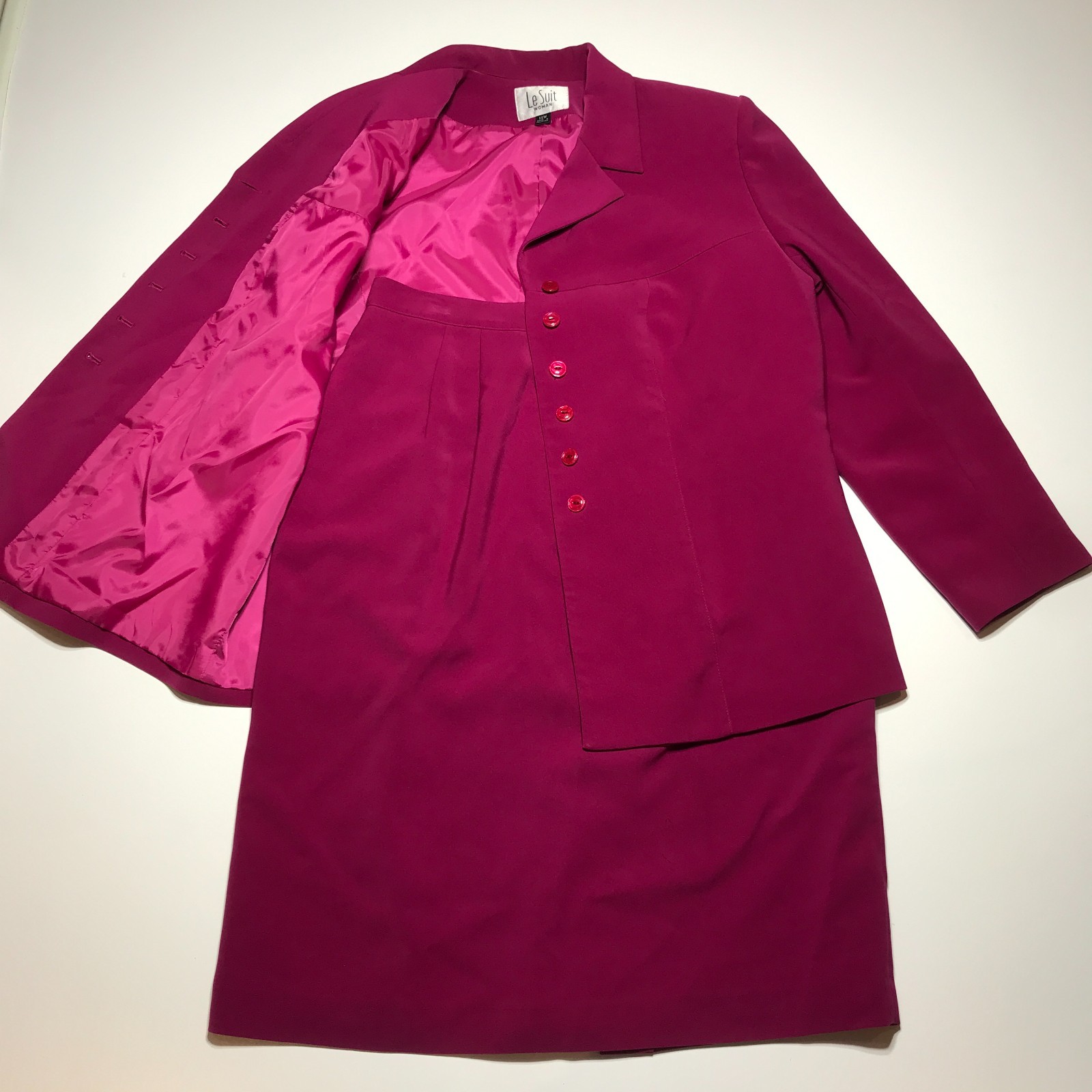 Le Suit Two Piece Womens 14W Purple Lined Blazer Jacket & Pencil Skirt *Stain*