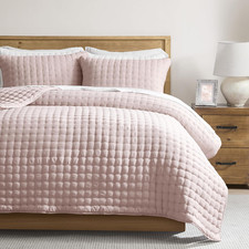 Pink Queen Size Quilt Bedding Sets with Pillow Shams, Lightweight Soft Bedspread
