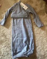 Carter's "Just One You" 2-Piece Baby Boy Size Newborn Gown Blue/Gray NWT