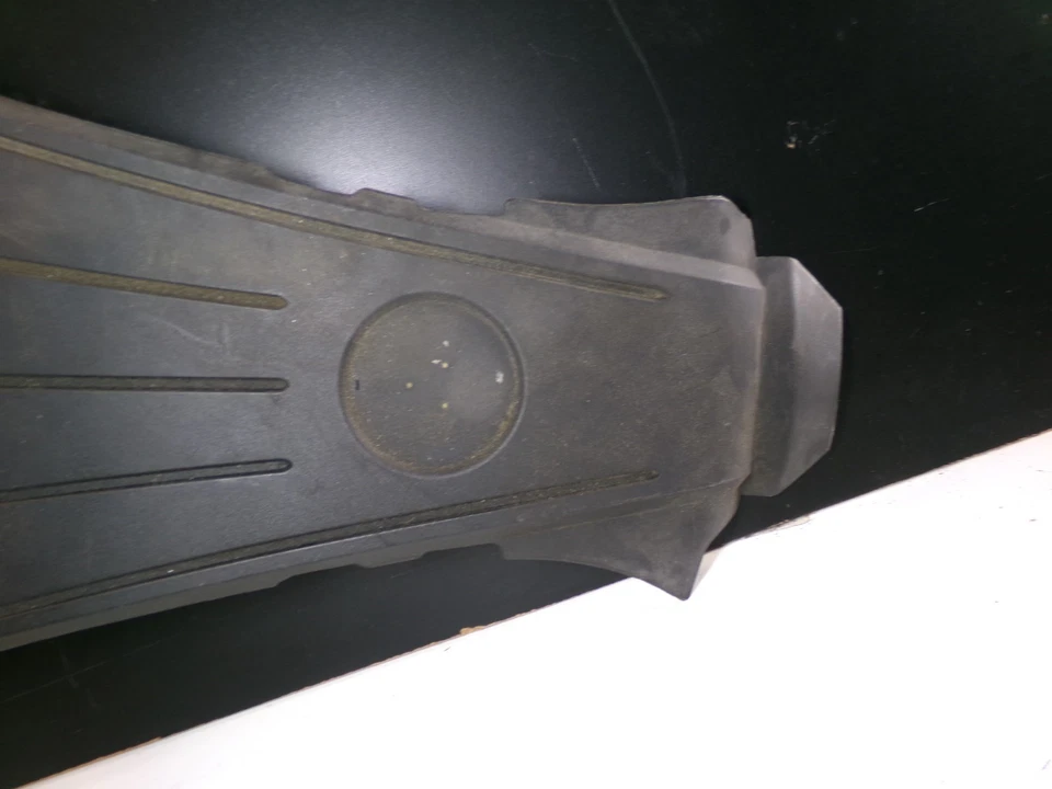 Panel protector cubierta motor A 2780105802 12-16 Mercedes Benz X166 GL450 GL500 S550 Foto 2 de 4