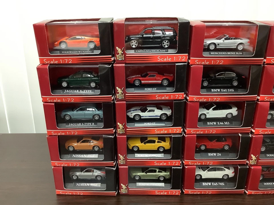 Yat Ming БОЛЬШОЙ ЛОТ из 25 автомобилей литая металлическая коллекция 1:72 2003 Ford BMW Nissan++ - Изображение 3 из 4