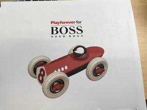 playforever x HUGO BOSS レーシングカー　ミニカー Hugo boss playforever car clearance