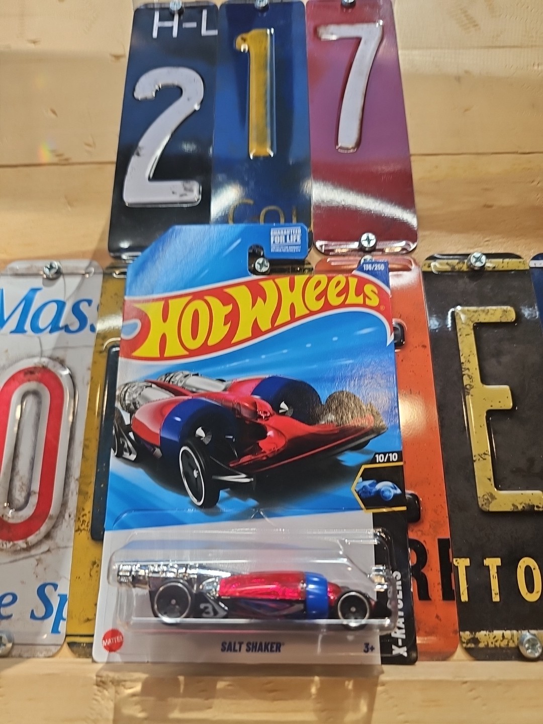 Hot Wheels Salt Shaker Red