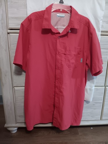 NWOT Columbia Sportswear Size M Salmon Pink Fishing Shirt