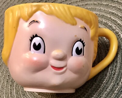 Dolly Dingle Soup Mug Cup Campbells Kids Plastic Face Vintage 1975-76 WOW SHAPE