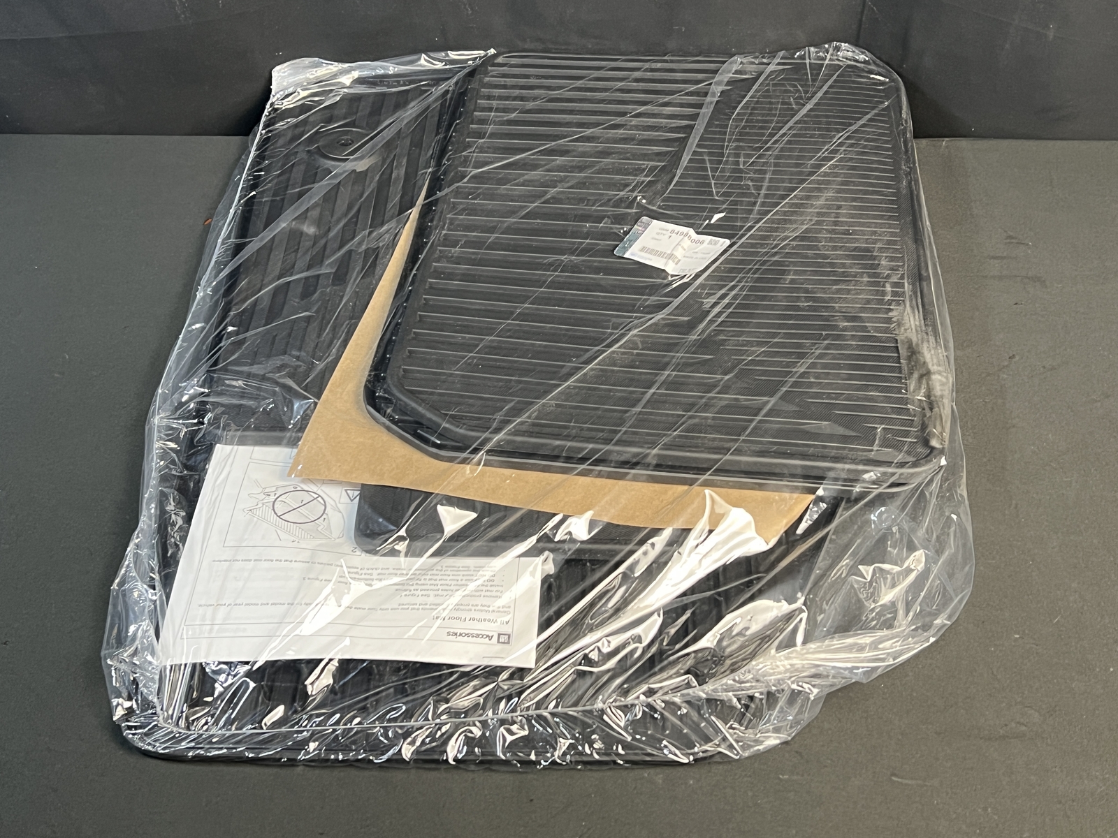 GM 84988006 Cadillac XT6 All Weather Premium Jet Black Floor Mat Set