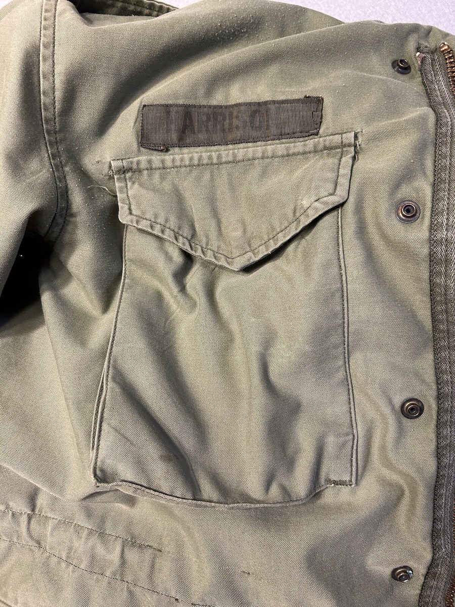 M-65 Cold Weather Field Coat Jacket W Hood Small See M-65 Cold Weather Field Coat Jacket W Hood Small See