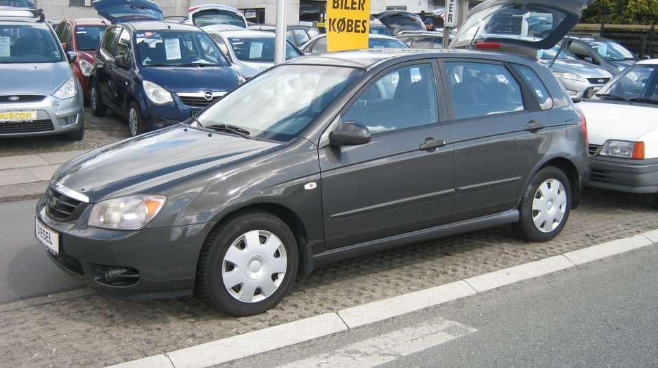 Kia cerato crdi