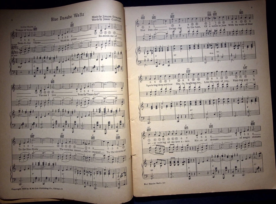 ÁLBUM DE CANCIONES FAVORITAS ESTÁN ARREGLADAS PARA TODOS LOS INSTRUMENTOS HOJA DE MÚSICA VINTAGE Foto 4 de 4