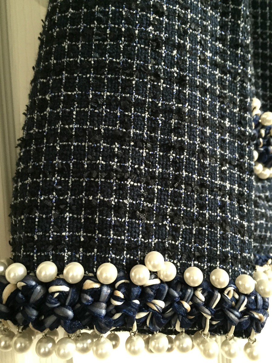 CHANEL VINTAGE 10P NEW Navy Ecru JACKET PEARL braid trim CC