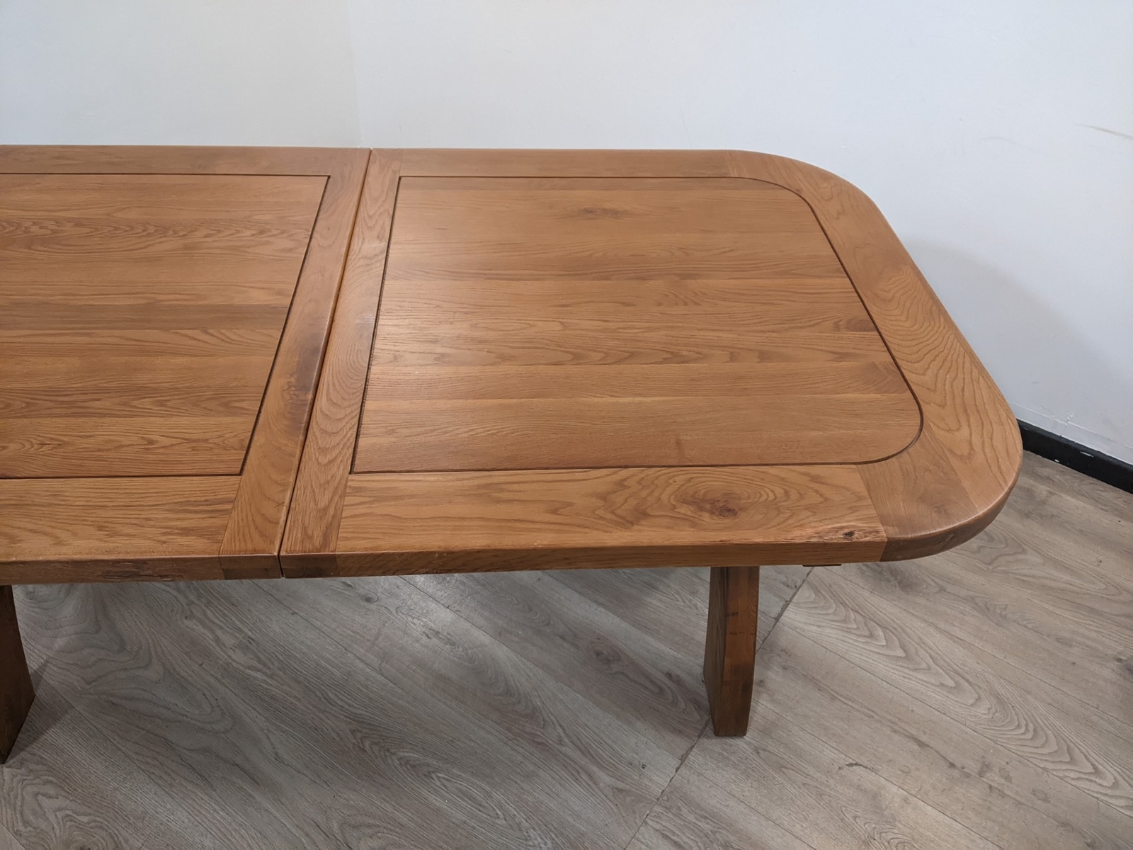 Oak Furnitureland Hercules 1012 Seater Oak Extending Dining Table RRP