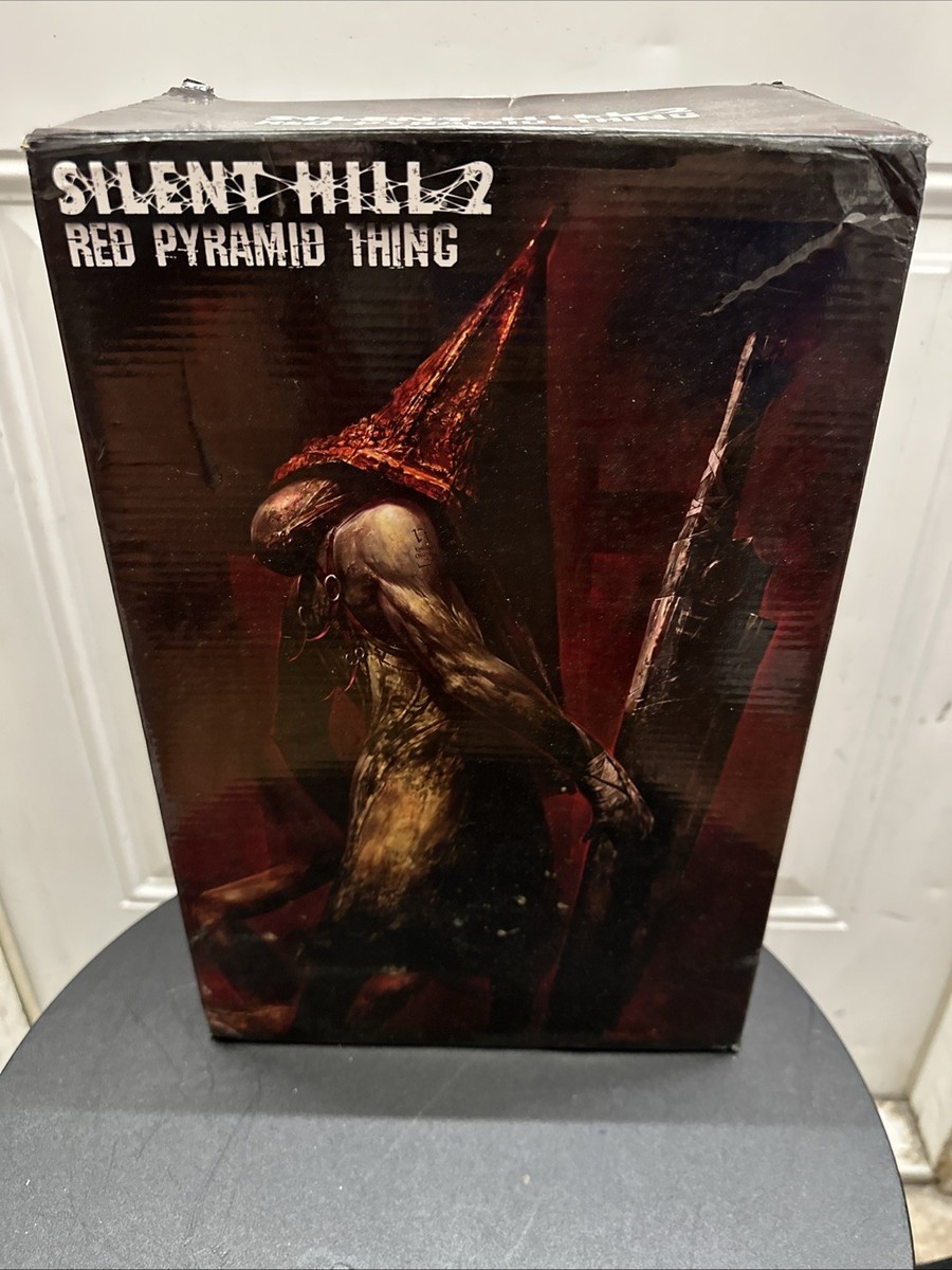 Gecco Silent Hill 2 Red Pyramid Thing Pyramid Head Statue PVC 1/6